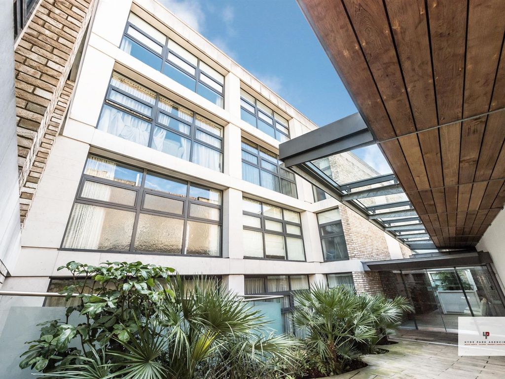 Studio to rent in Salem Road, London W2 Zoopla