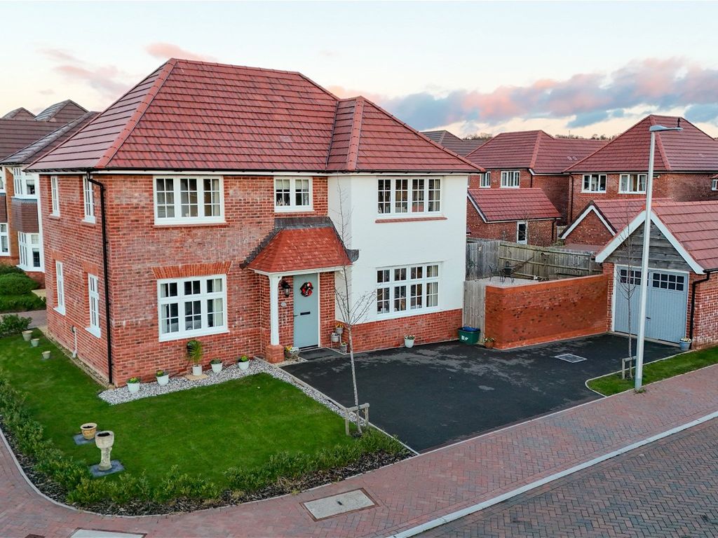 4 bed detached house for sale in Teal Close, Kingsteignton, Newton