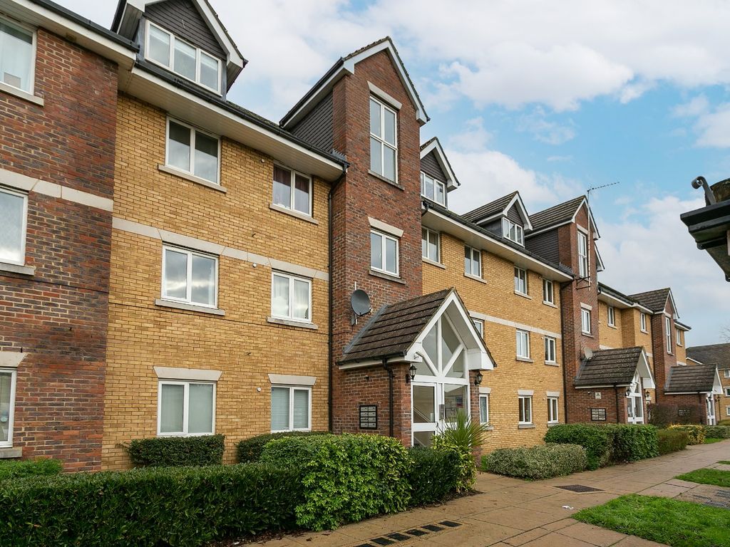 2 bed flat to rent in Farthing Close, Watford, Hertfordshire WD18 Zoopla