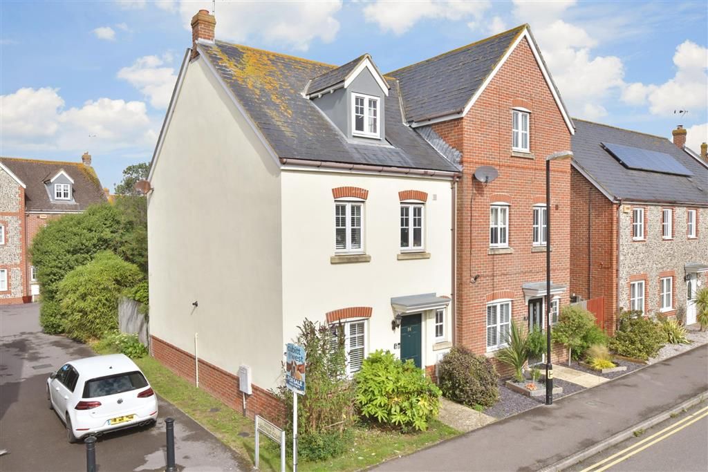4 bed town house for sale in Rowan Way, Angmering, West Sussex BN16