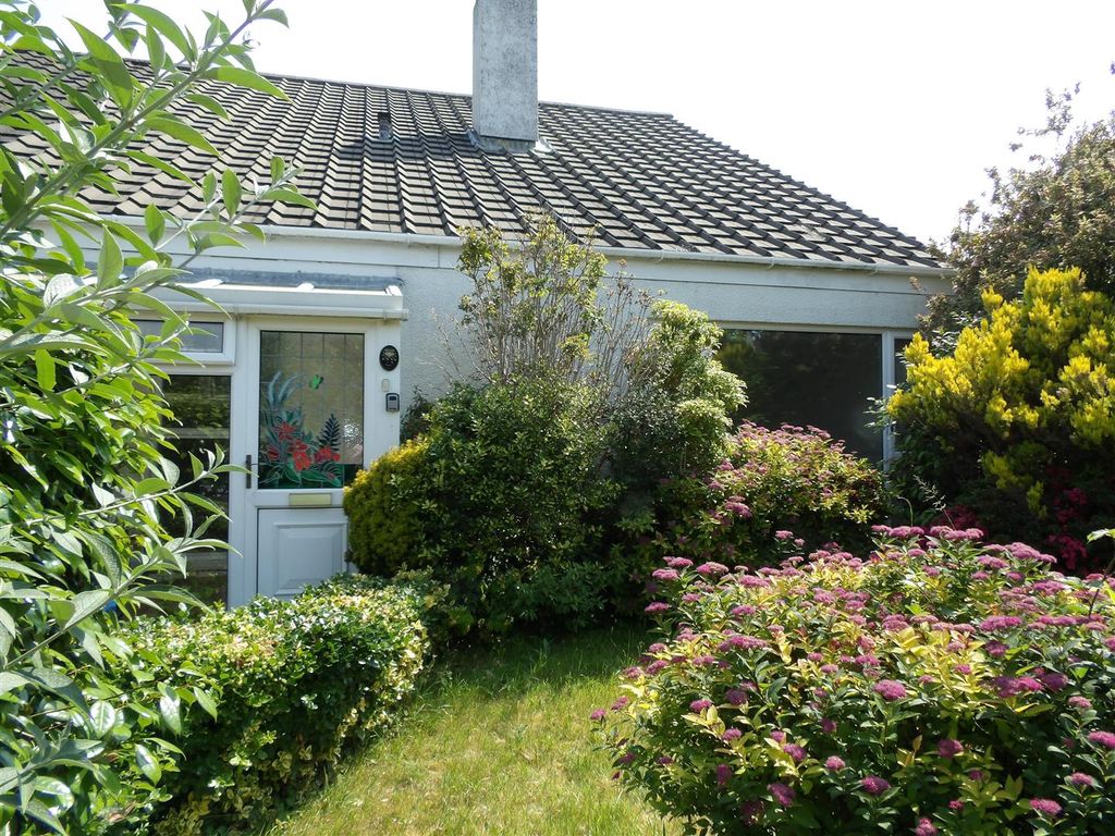 2 bed property to rent in Wearde Road, Saltash PL12 Zoopla