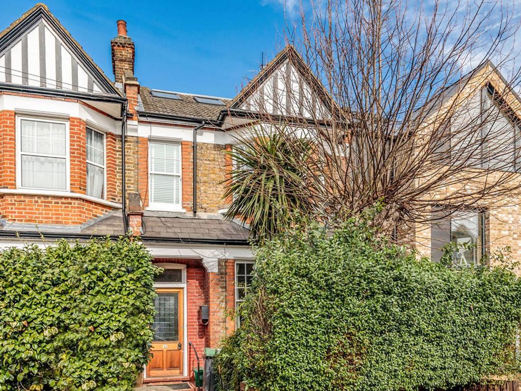 5 bed semidetached house for sale in Stanmore Road, London N15, £