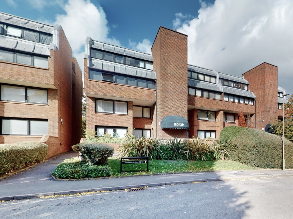 Britten Close, Golders Green NW11  