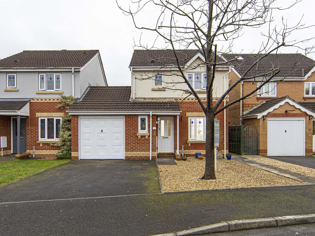 3 bed detached house for sale in Clos Cae Pwll, Nelson, Treharris CF46