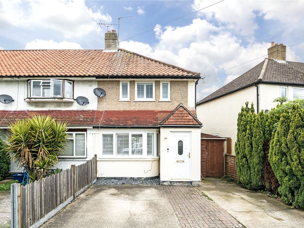 3 bed terraced house for sale in The Alders, Hanworth, Feltham TW13, £