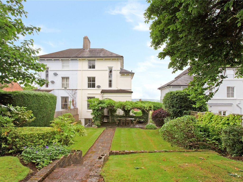 St. Georges Road, Sevenoaks, Kent TN13  