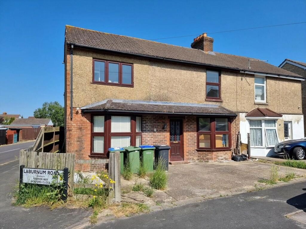 4 bed semidetached house for sale in Laburnum Road, Fareham PO16 Zoopla