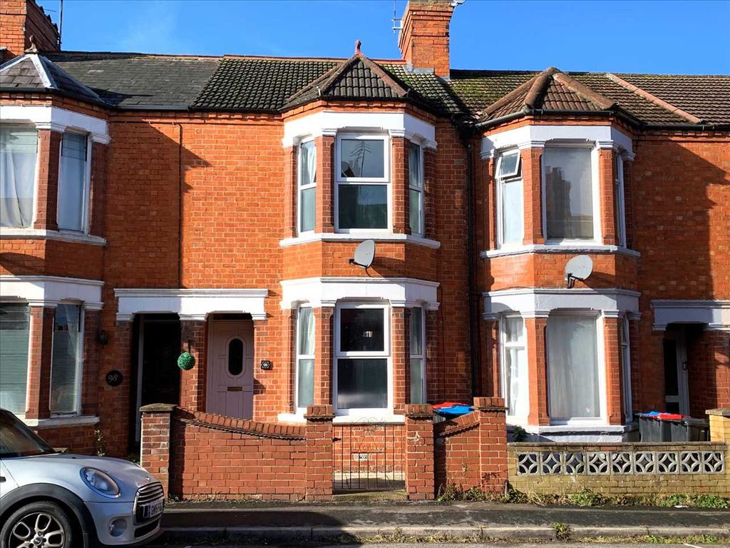 3 bed terraced house for sale in Jersey Road, Wolverton, Milton Keynes