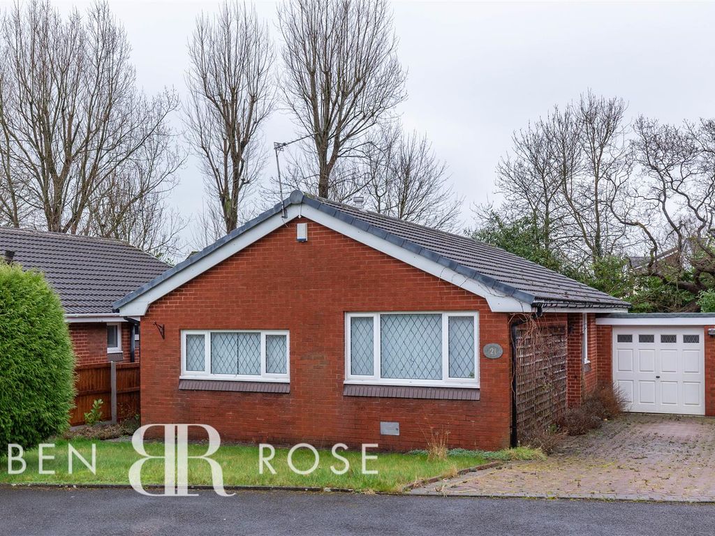 3 bed detached bungalow for sale in Well Orchard, Bamber Bridge