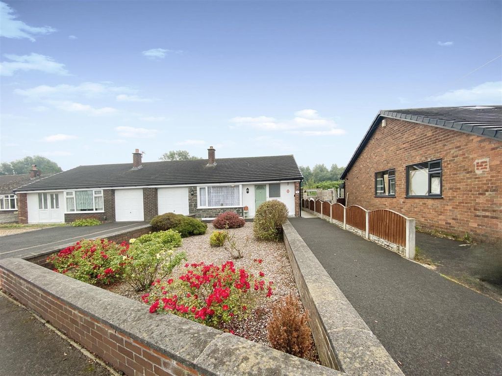 3 bed semidetached bungalow for sale in Withy Trees Avenue, Bamber