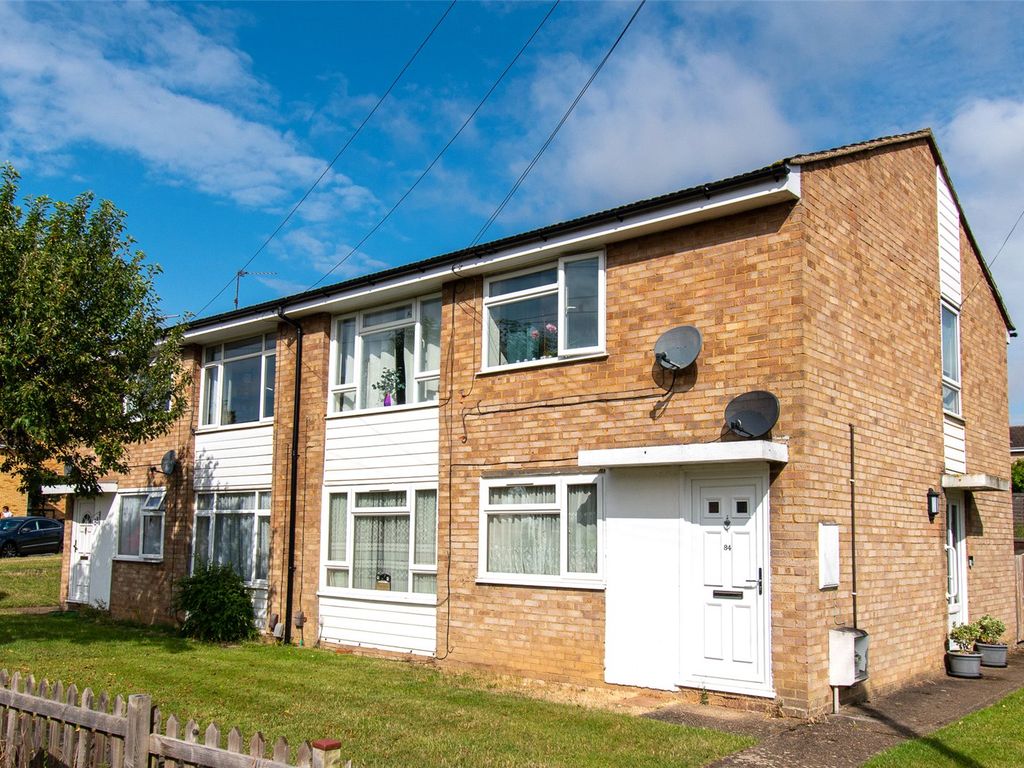 2 bed for sale in Halsey Drive, Hitchin, Hertfordshire SG4