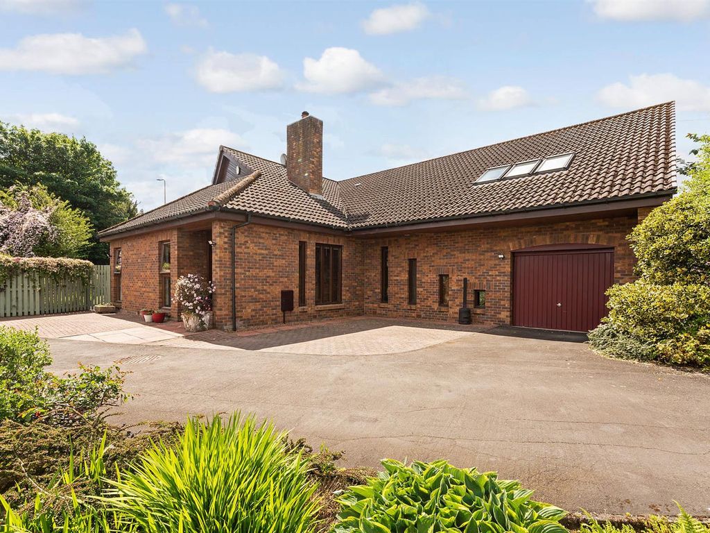 4 bed detached house for sale in 10A Cairneyhill Road, Crossford KY12