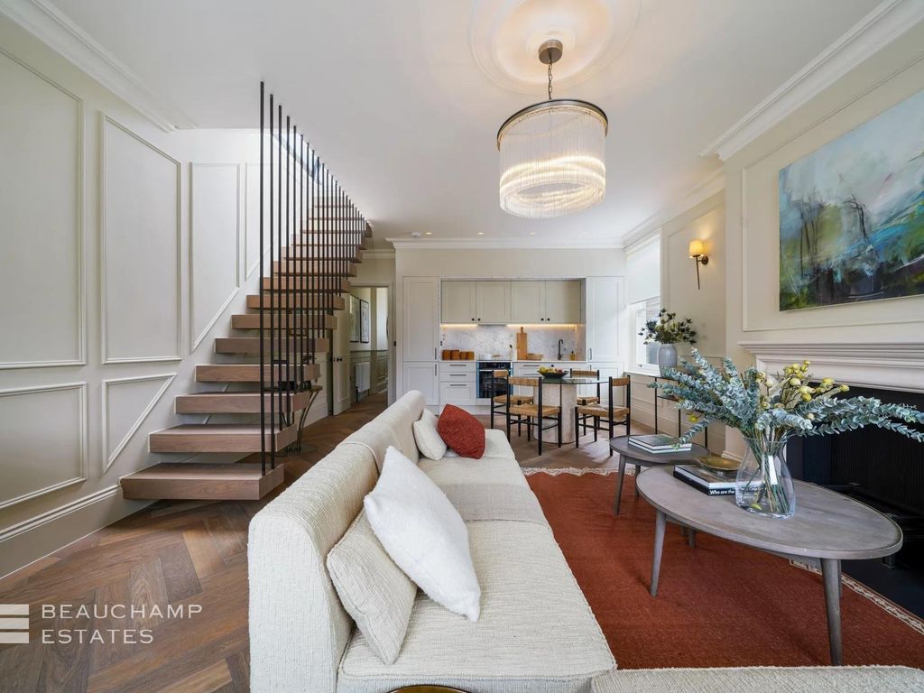 Bolton Gardens, Chelsea SW5  