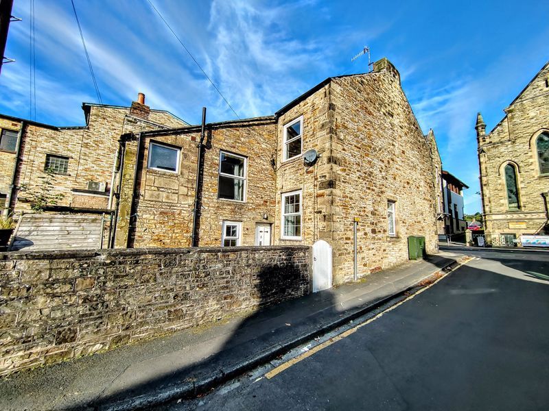 4 bed end terrace house to rent in Woodbine Terrace, Haltwhistle NE49