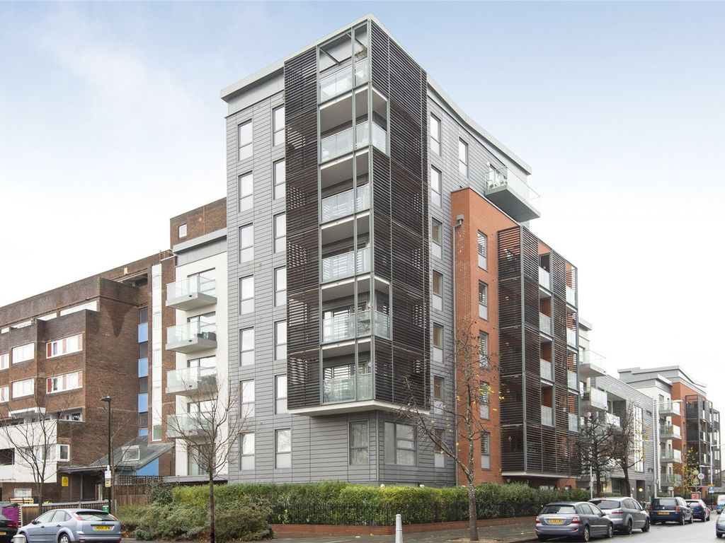 1 bed flat to rent in Kirkby Apartments, 1B Baythorne Street, Bow