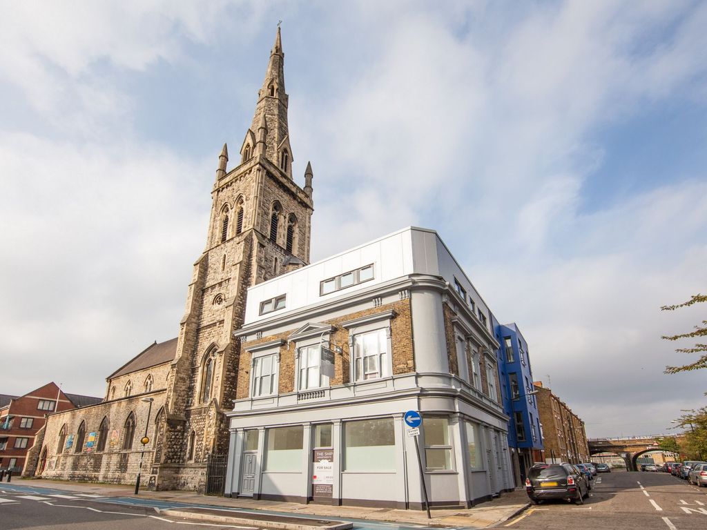 Ship Apartments, Hardinge Street, London E1