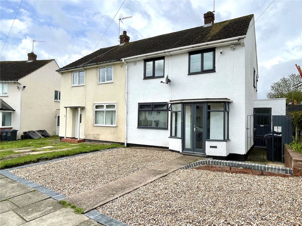 3 bed semidetached house for sale in Schoolacre Road, Shard End