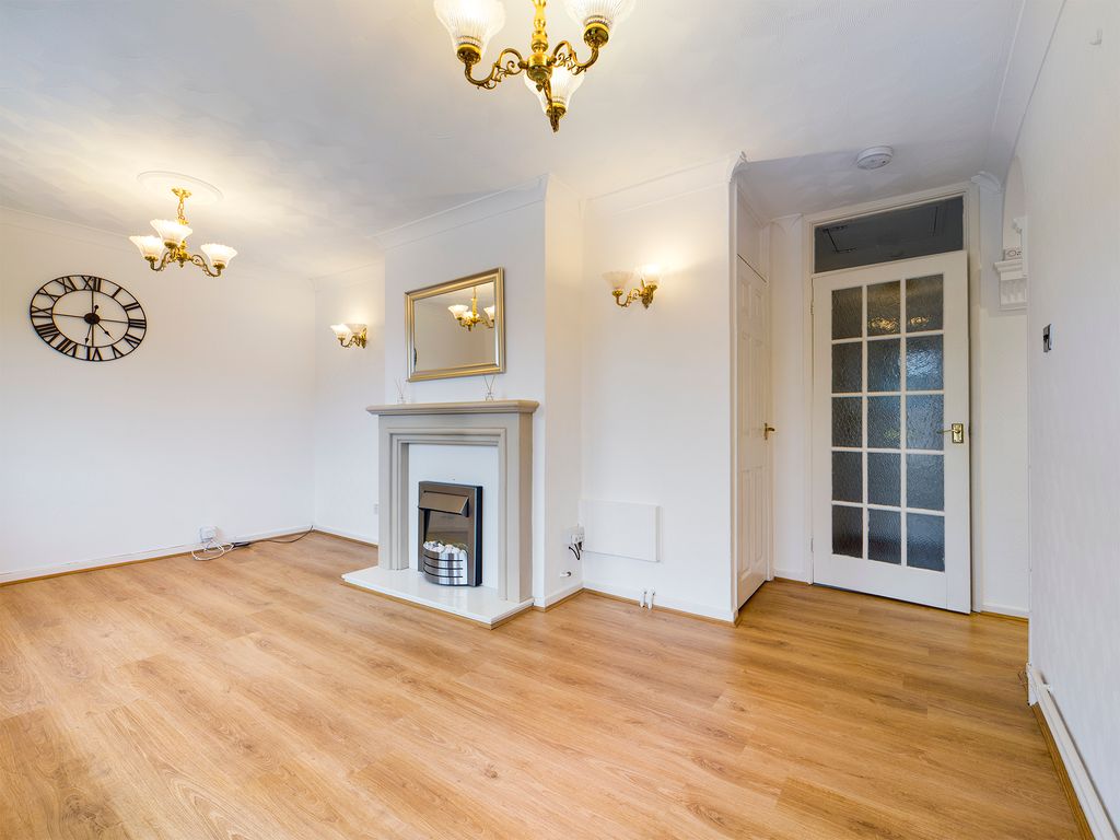 3 bed flat to rent in Heather Crescent, Sketty, Swansea SA2 Zoopla