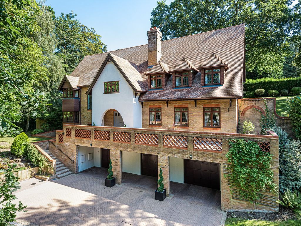 5 bed detached house for sale in Camden Way, Chislehurst, Kent BR7 Zoopla