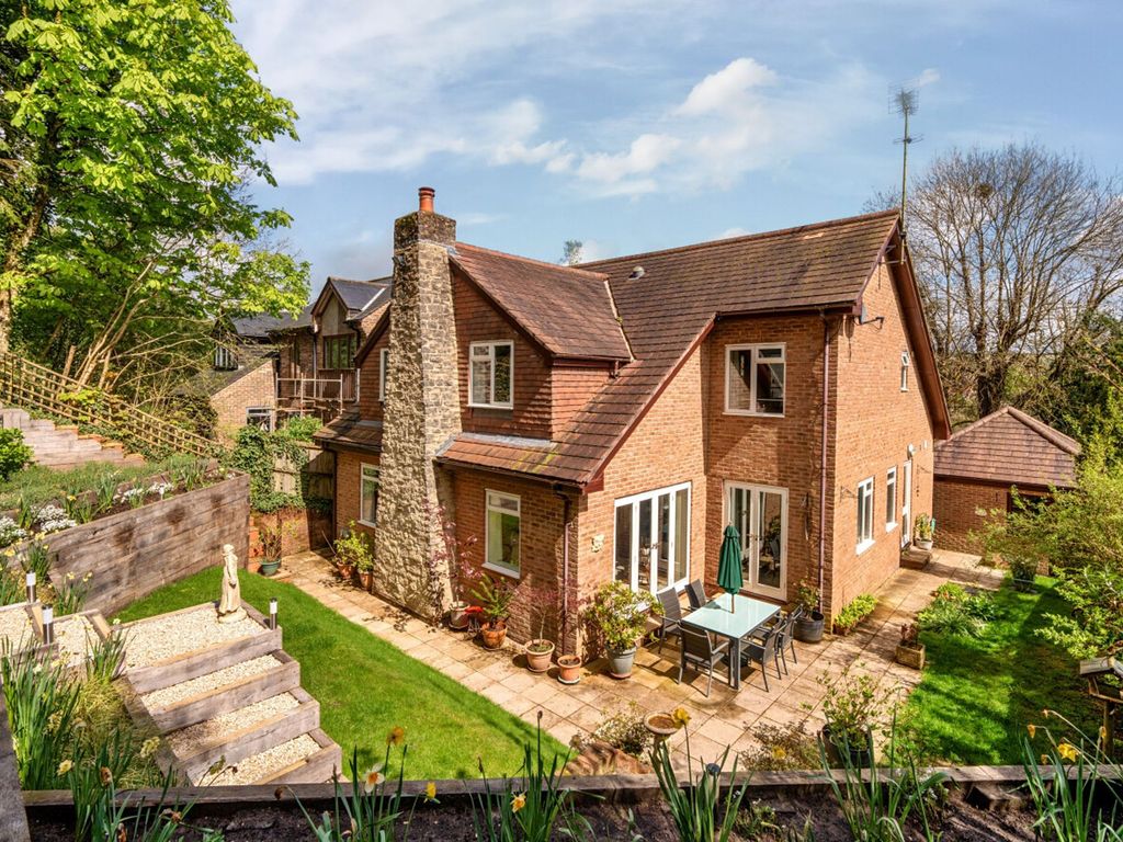 5 bed detached house for sale in Down Road, Horndean PO8, £750,000 Zoopla