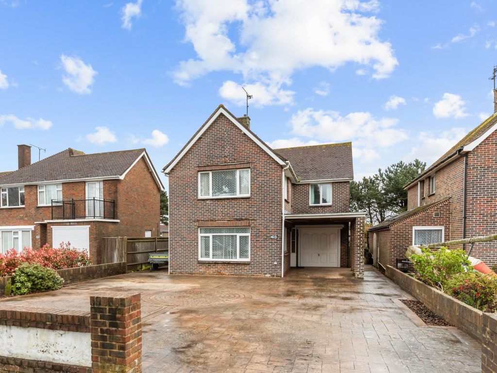 4 bed detached house for sale in The Boulevard, Worthing BN13, £600,000