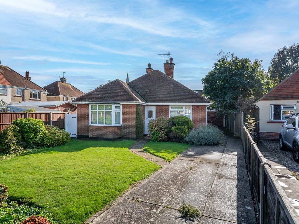 2 bed bungalow for sale in The Oval, Worthing, West Sussex BN13, £