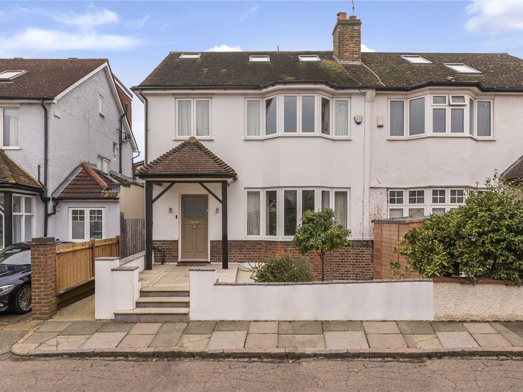 Wayside, East Sheen, London SW14  