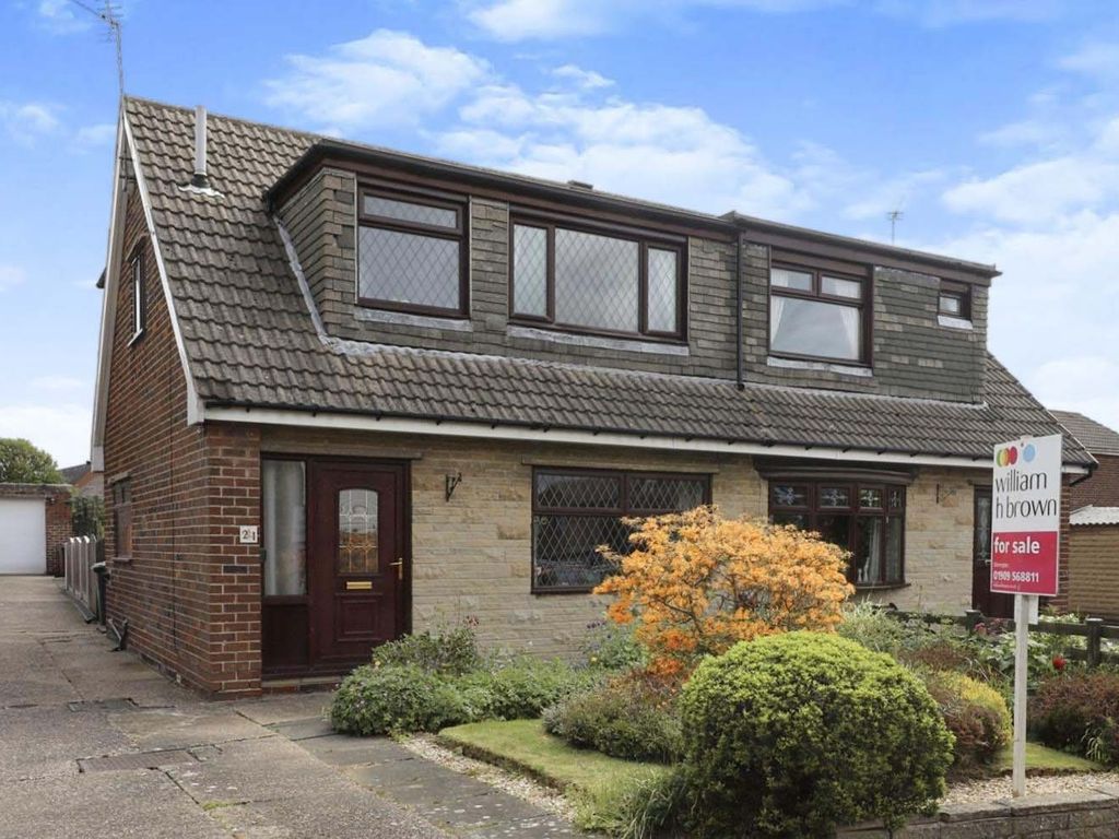 3 bed semidetached house for sale in Barber Close, Todwick, Sheffield
