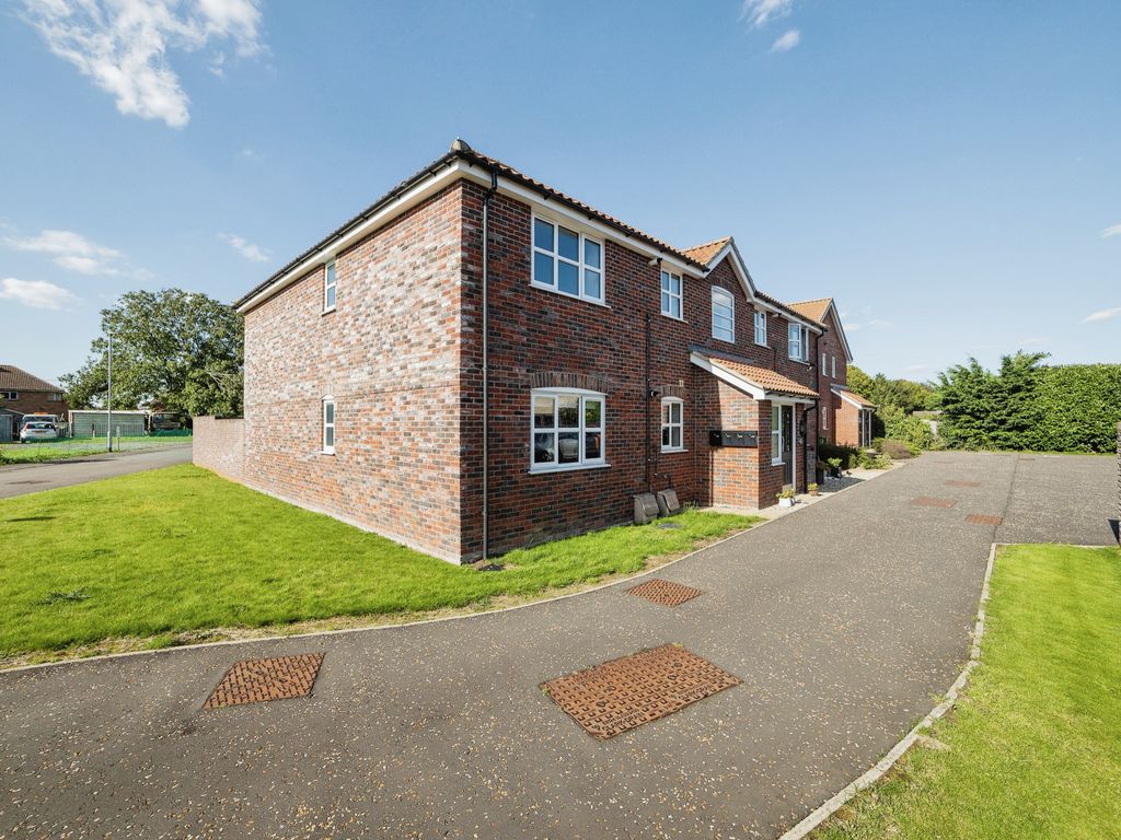 2 bed flat for sale in Old Allotment Close, Ashill, Thetford, Norfolk