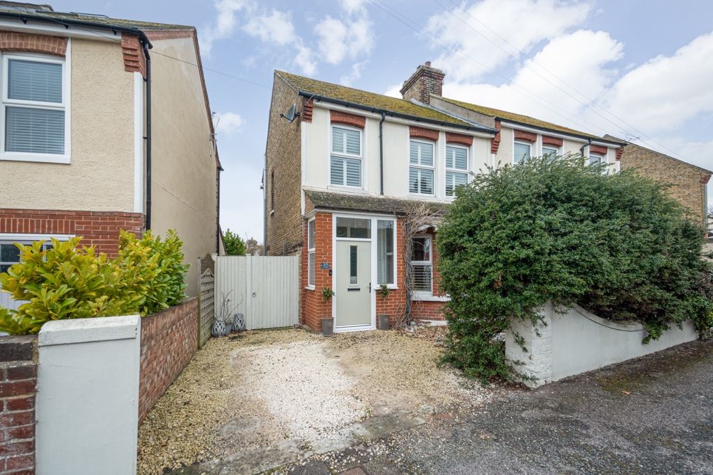 3 bed semidetached house for sale in Dane Crescent, Ramsgate CT11 Zoopla