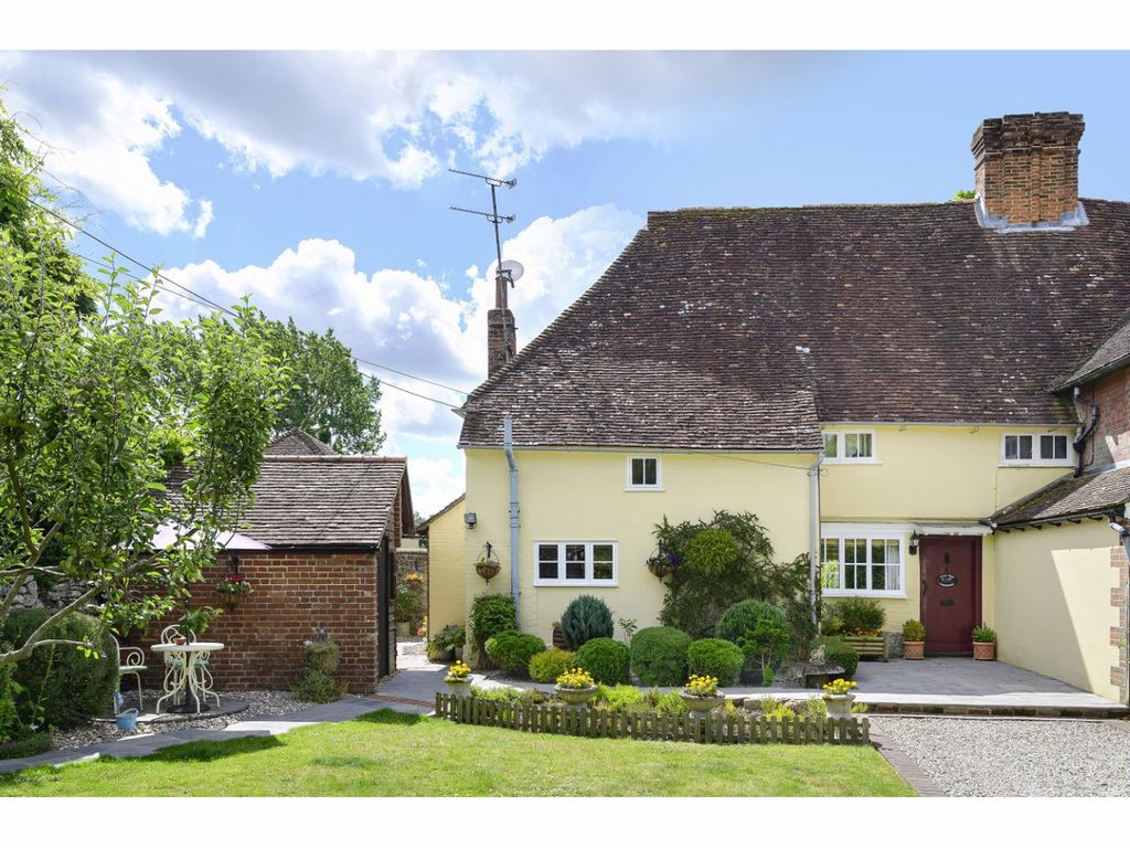 2 bed semidetached house for sale in Half Yoke House, East Farleigh