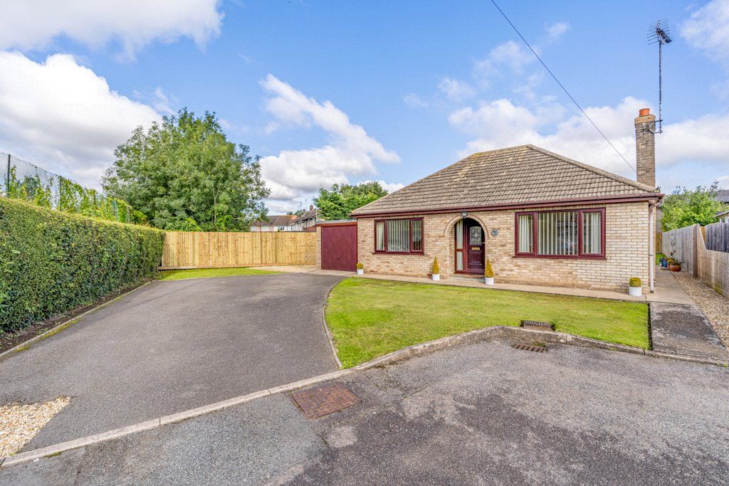 2 bed bungalow for sale in Barretts Close, Holbeach, Spalding