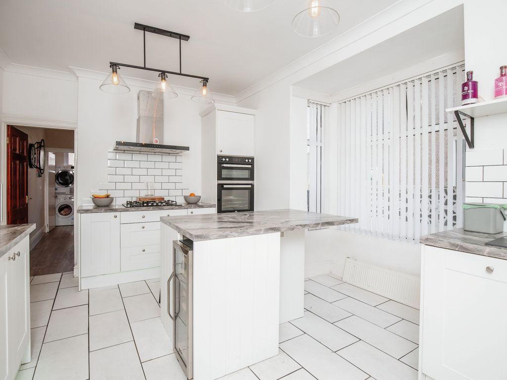 3 bed terraced house for sale in Walters Road, Llanelli SA15 Zoopla