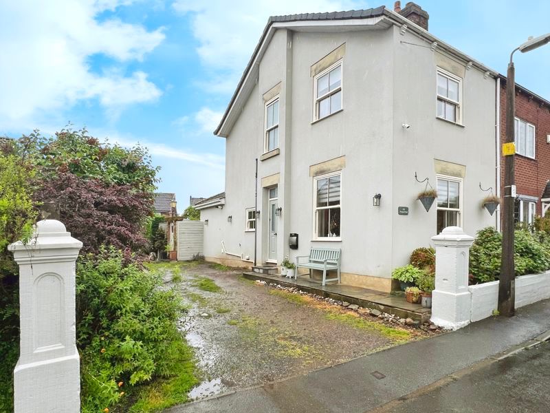 2 bed cottage for sale in Tempest Road, Lostock, Bolton BL6, £240,000