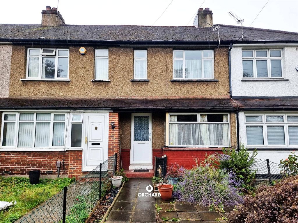 3 bed terraced house for sale in Harlington Road, Hillingdon UB8 Zoopla