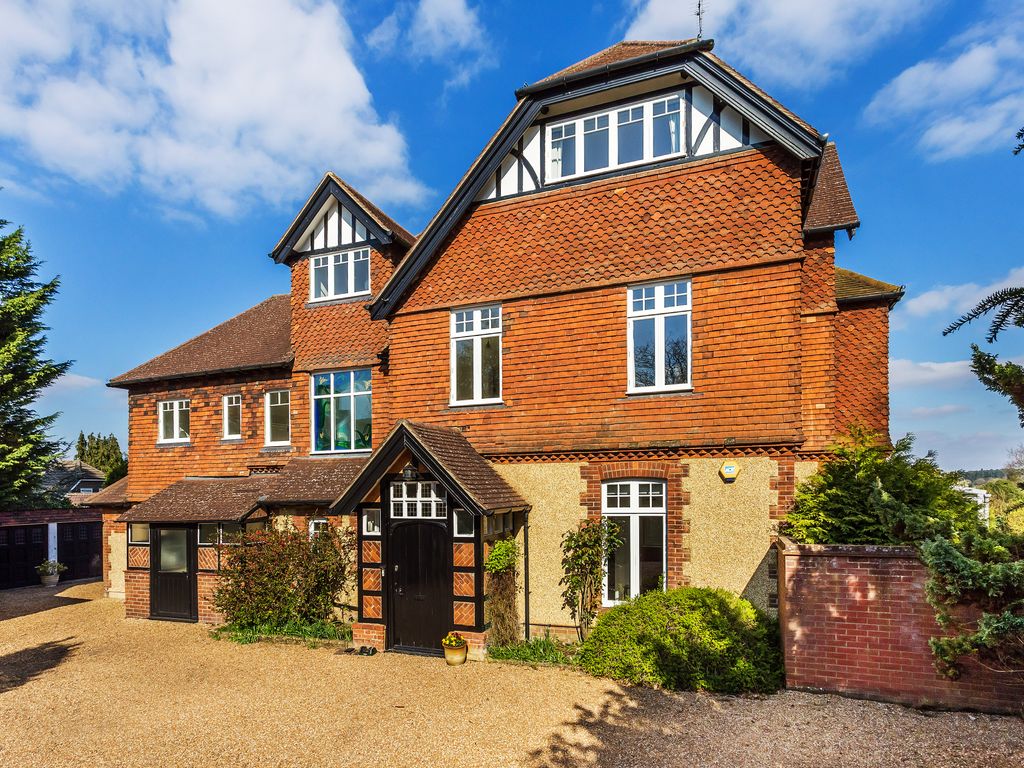 6 bed detached house to rent in Farley Common, Westerham TN16 Zoopla