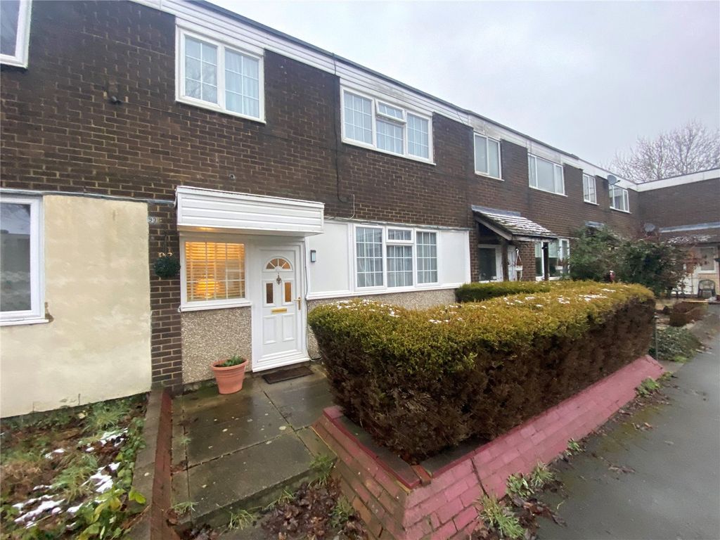 3 bed terraced house for sale in Kingsley Road, Farnborough, Hampshire