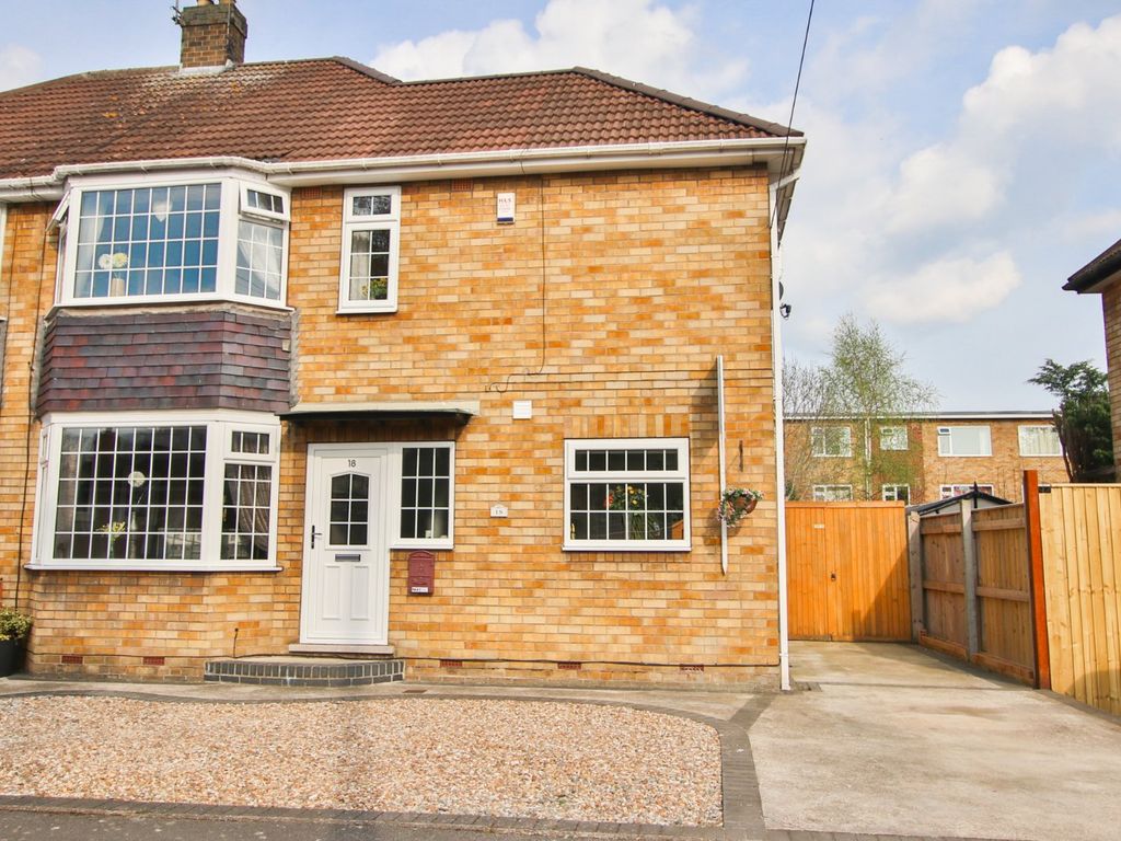 4 bed semi-detached house for sale in mill beck lane, cottingham, east riding of yorkshi hu16