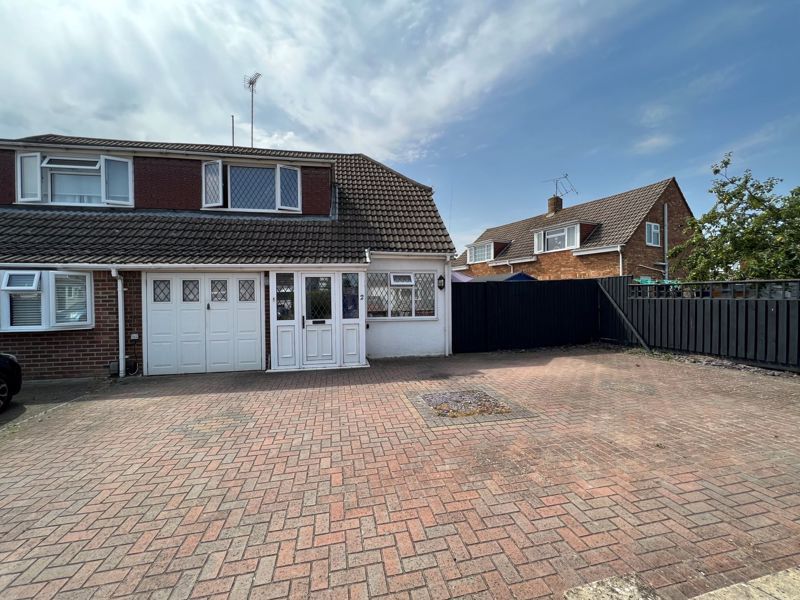 3 bed semidetached house for sale in Brooksby Way, Coleview, Swindon SN3 Zoopla