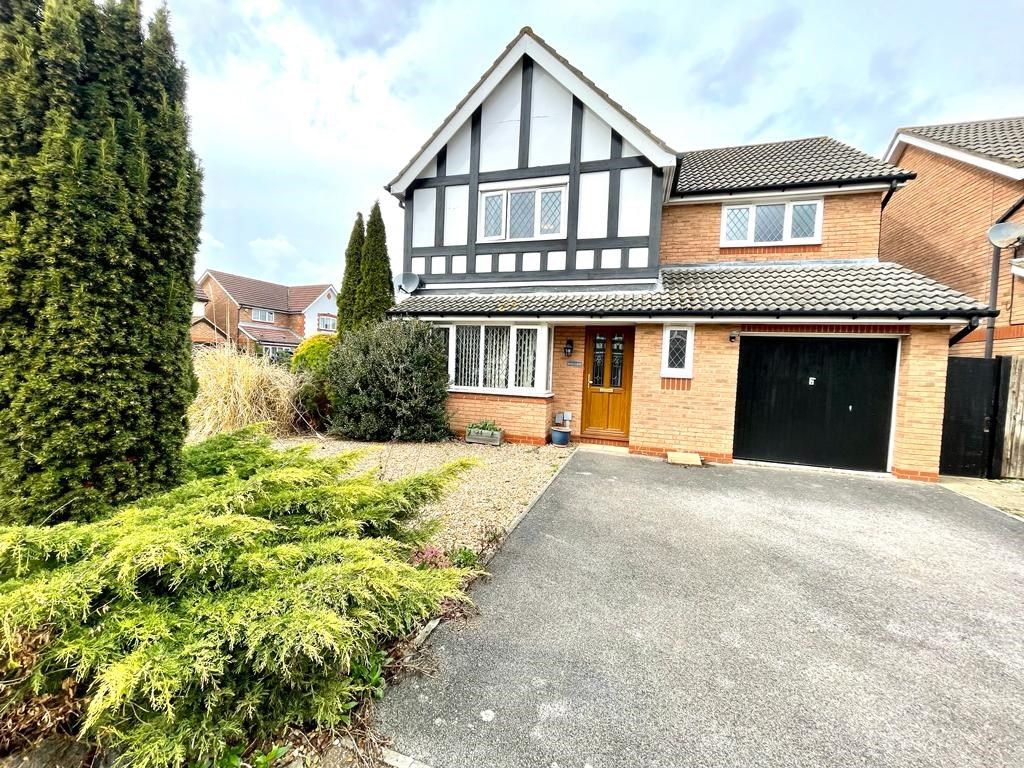 4 bed detached house for sale in Brigland Close, Stukeley Meadows
