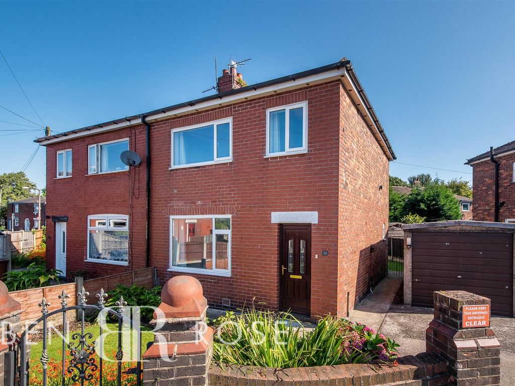 3 bed semidetached house for sale in Crown Street, Farington, Leyland