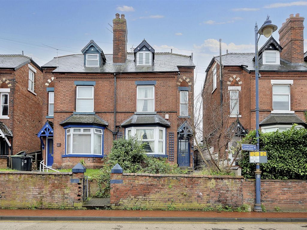 3 bed semidetached house for sale in Derby Road, Stapleford