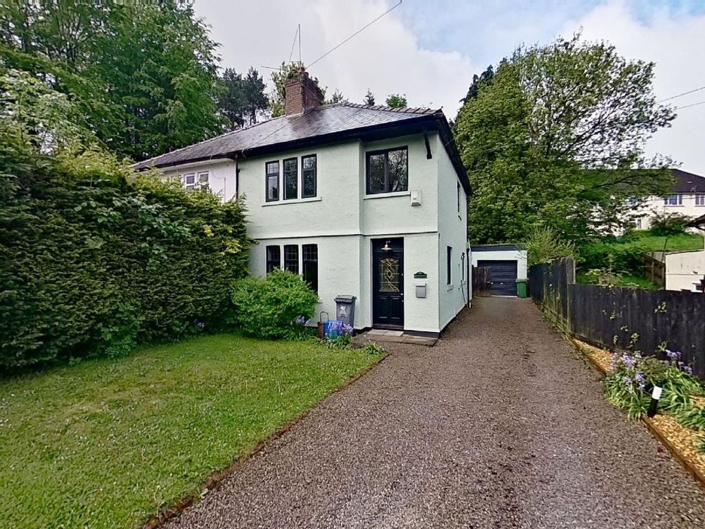 3 bed semidetached house for sale in Sunnycroft, Main Road