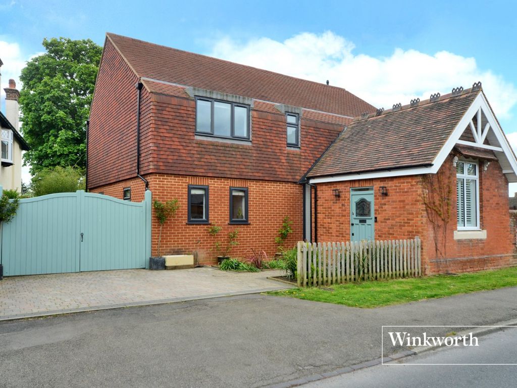 4 bed detached house for sale in The Avenue, Worcester Park, Surrey KT4, £1,450,000 Zoopla