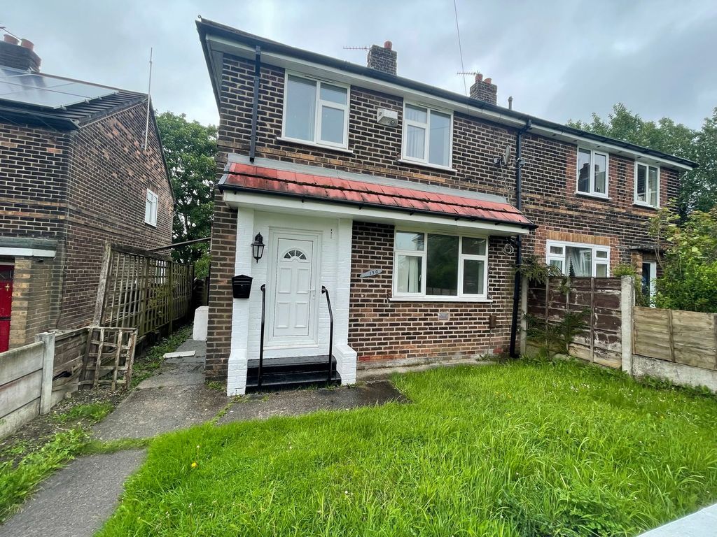 3 bed semidetached house for sale in Falcon Crescent, Swinton M27 Zoopla