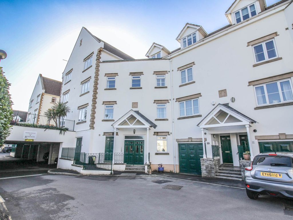 3 bed flat for sale in Royal Sands, WestonSuperMare BS23, £385,000