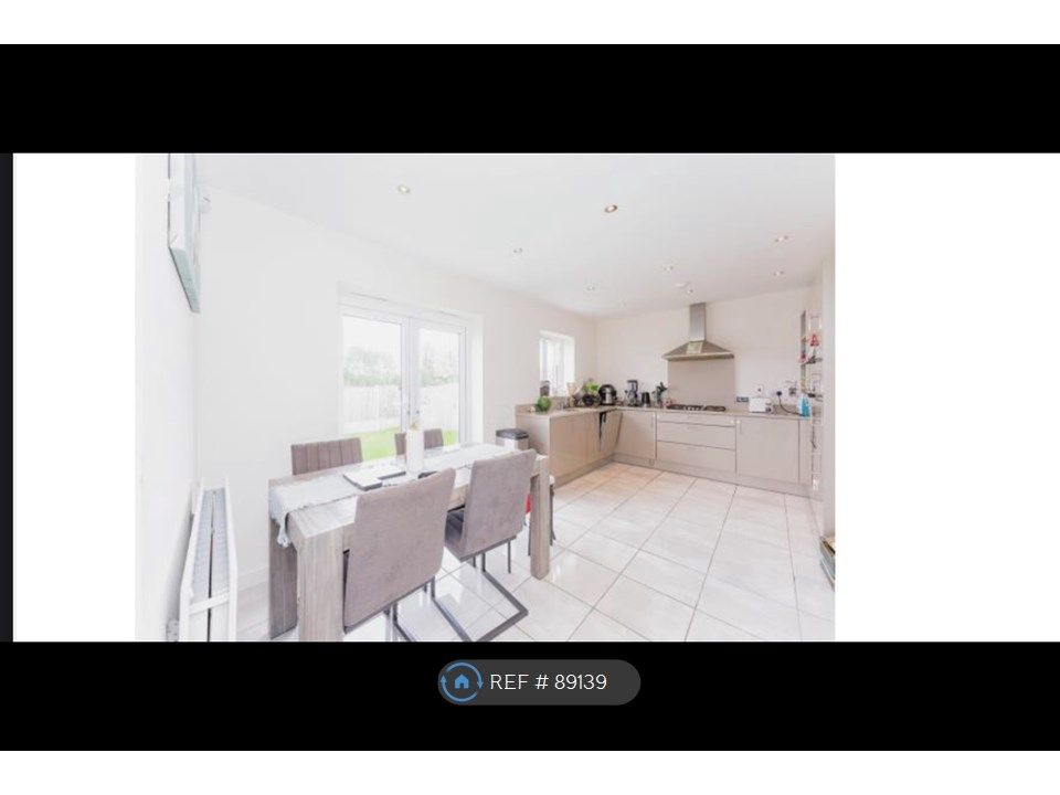 4 bed detached house to rent in New Lincoln Road, Ellesmere Port CH65