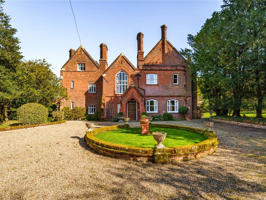 7 bed detached house for sale in Tilbury Hill, Tilbury Juxta Clare