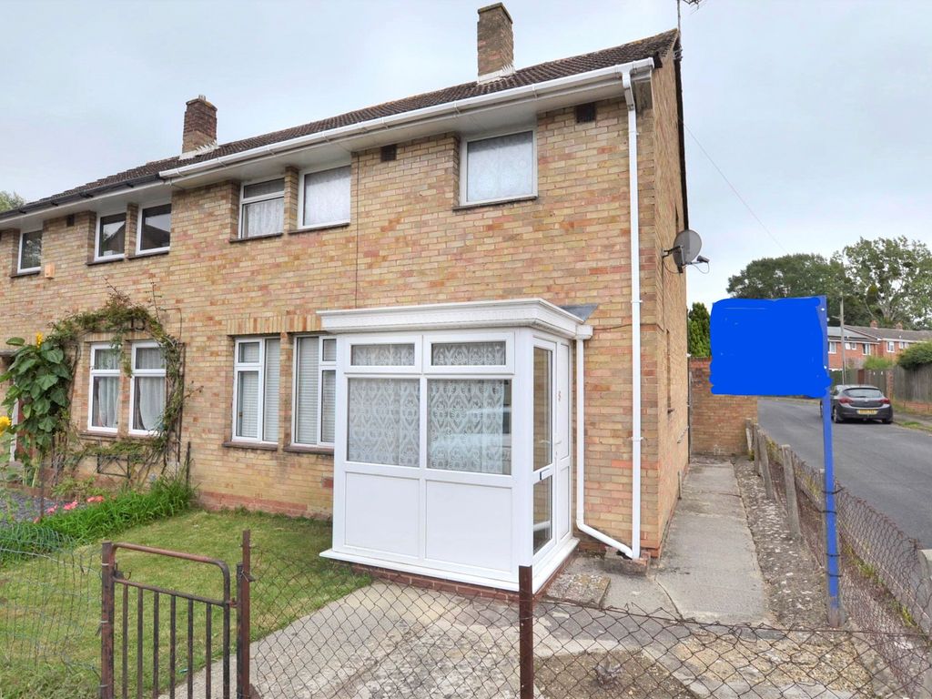 3 bed semidetached house for sale in Ribble Close, Brockworth, Gloucester, Gloucestershire GL3