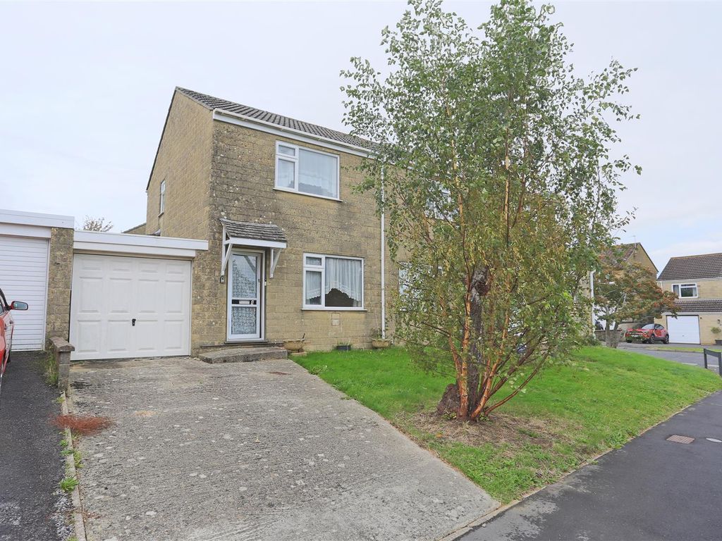 3 bed semidetached house for sale in John Gunn Close, Chard TA20, £